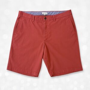 Peter Millar Men's quality menswear casual Red Shorts Size 38